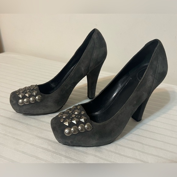 BCBG Galena Grey Suede Studded Jeweled Square Toe Heels Pumps SZ 6.5 - Picture 2 of 11